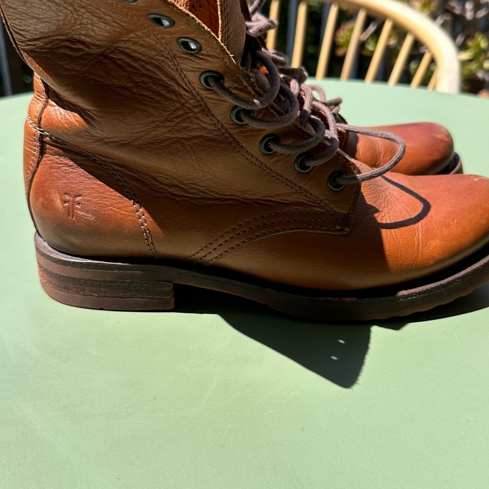 Frye classic lace up ankle boot - Picture 3 of 4